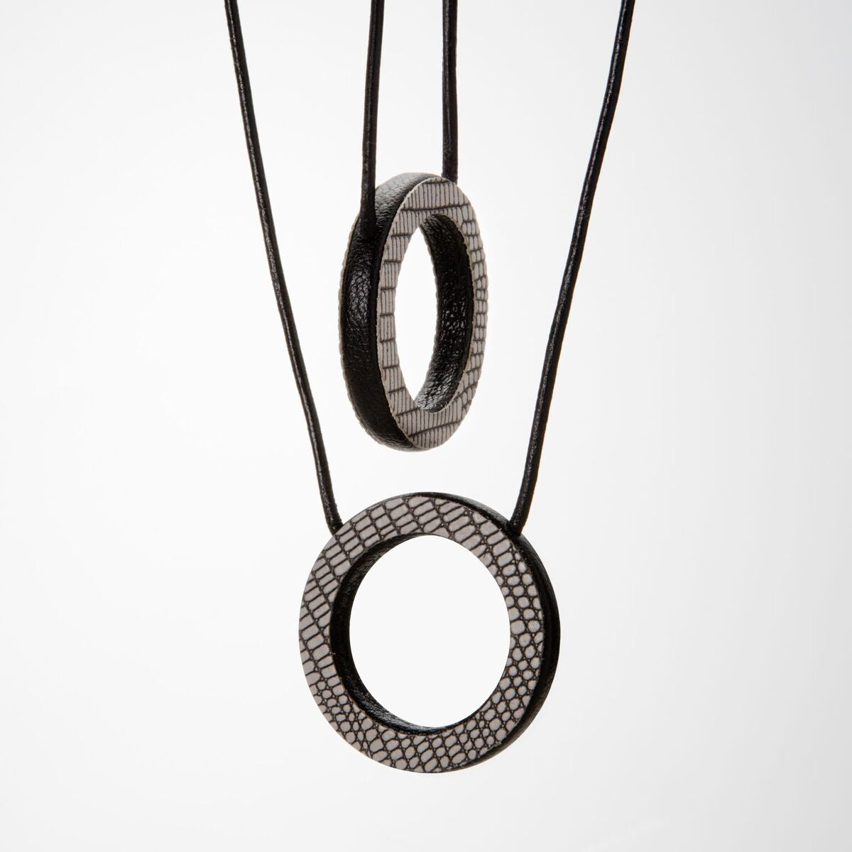 Glasses Cord Holder Metallic Grey Print