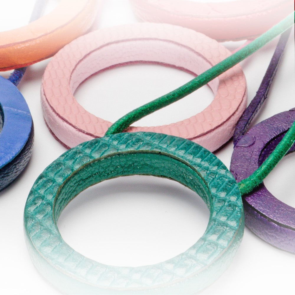 Glasses Cord Holder Pink Lizard